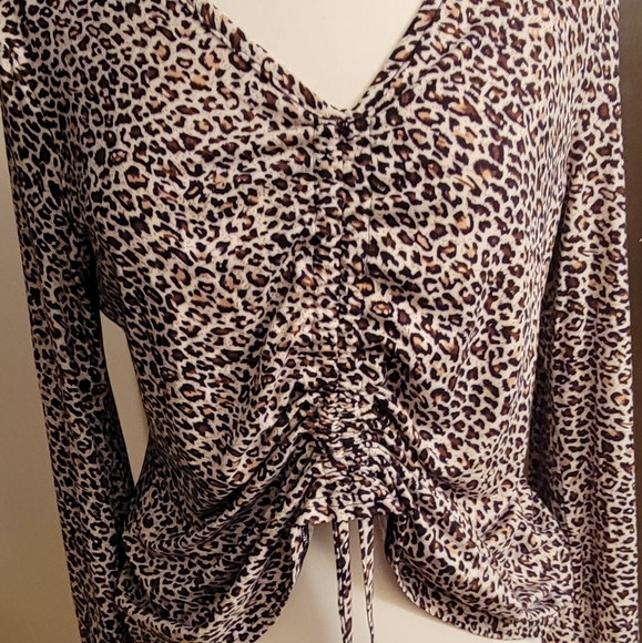 Leopard top - Picture 4 of 4